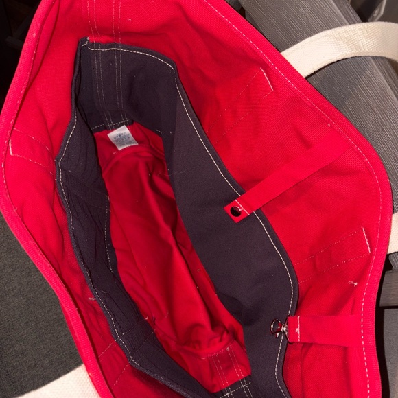 Red Canvas Lands’ End Tote Bag - Picture 2 of 2